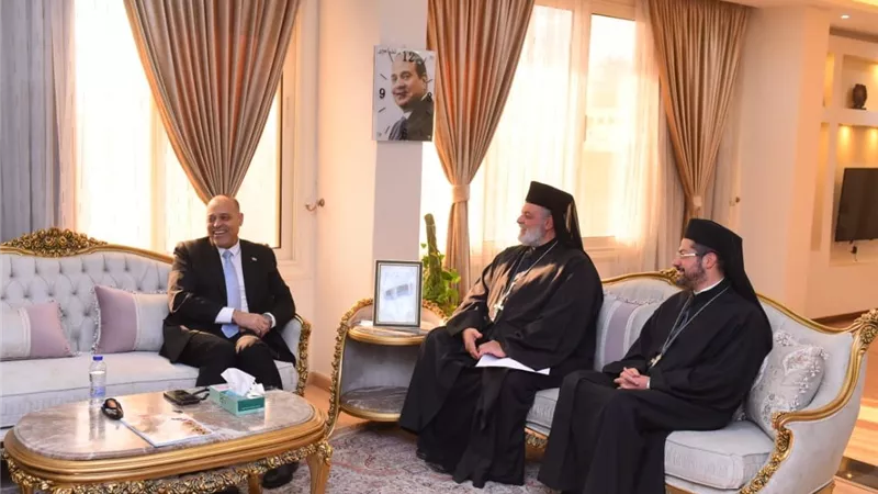 وزير العمل يستقبل وفد الكنيسة الكاثوليكية تزامنا مع أعياد الميلاد المجيد