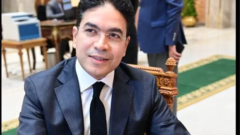 تواصل تسليم النواب الجدد كرنيهات العضوية