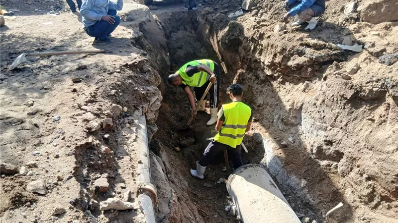 فور إبلاغه بكسر مفاجئ بمحطة الكرور.. محافظ أسوان يكلف بالإشراف الميداني
