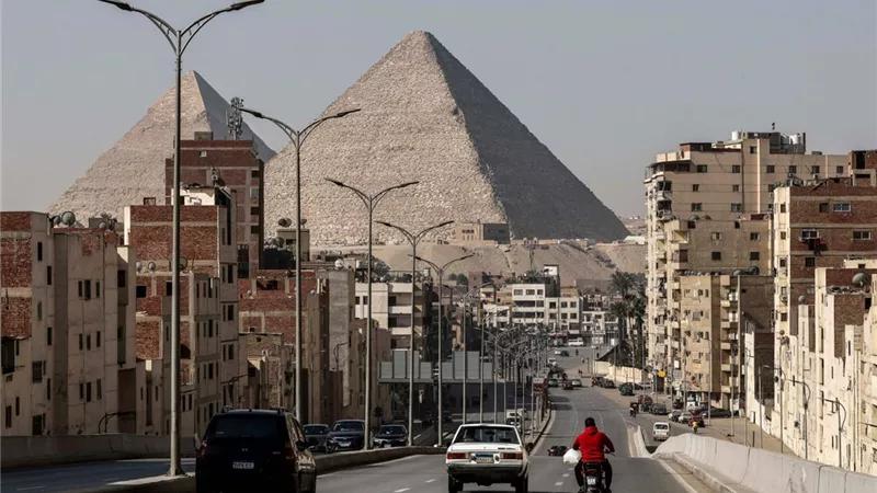 القطاع الخاص المصري يقود التعافي الاقتصادي ويحقق أفضل أداء منذ 5 سنوات