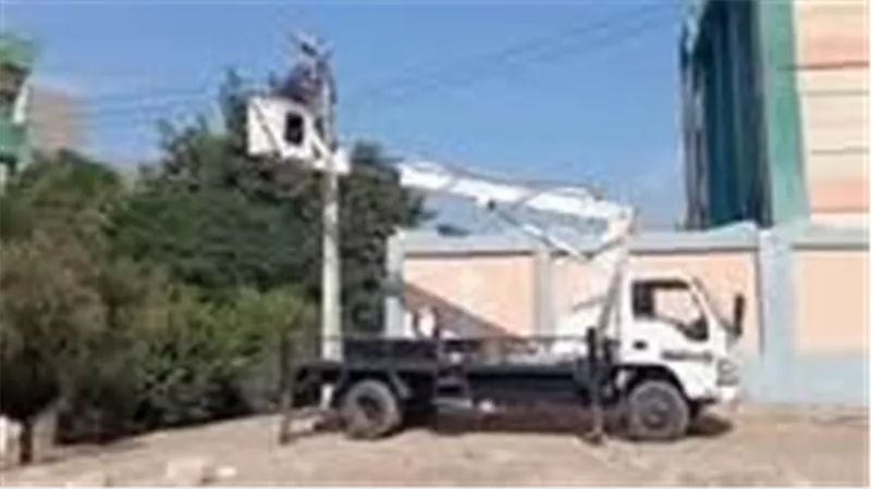 استمرار رفع كفاءة شبكة الإنارة العامة بمدينة بلطيم بمحافظة كفر الشيخ