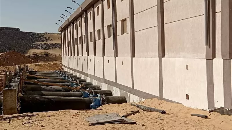 «الري»: رئيس الإدارة المركزية لمحطات سيناء يتابع الحالة الفنية للواحدت