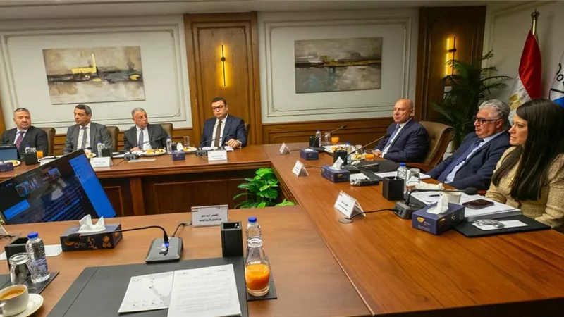 «اقتصادية السويس» تحقق 6.25 مليار جنيه إيرادات بالنصف الأول 25-26