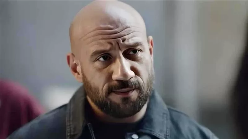 آخرهم أحمد مكي.. خلافات الفنانين ووكلاء الأعمال في أقسام الشرطة