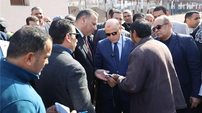 محافظ كفر الشيخ يتفقد السوق المطور بسيدي سالم 
