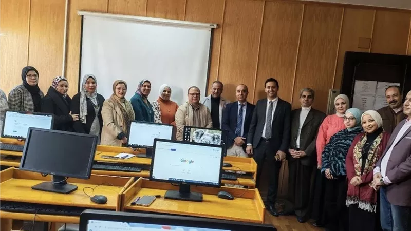 «إعلام بني سويف» تستضيف ورشة للتدريب على استخدام منصة LinkedIn