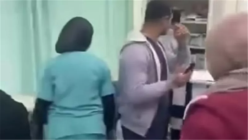 «دول صنايعية مش دكاترة».. التحقيق مع مصور فيديو الإهمال الطبي بأكتوبر