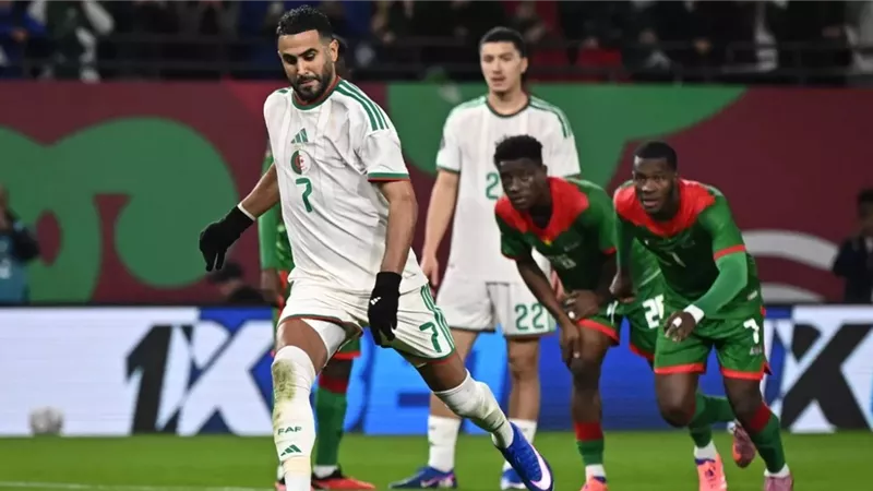 كأس أمم أفريقيا 2025.. تعادل سلبي بين الجزائر والكونغو في الشوط الأول 