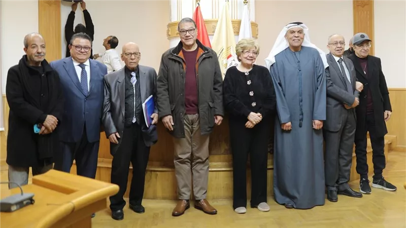 المسرح العربي يحتفل بالإبداع ويكرم من جعلوا الفن المسرحي خيالا حيا