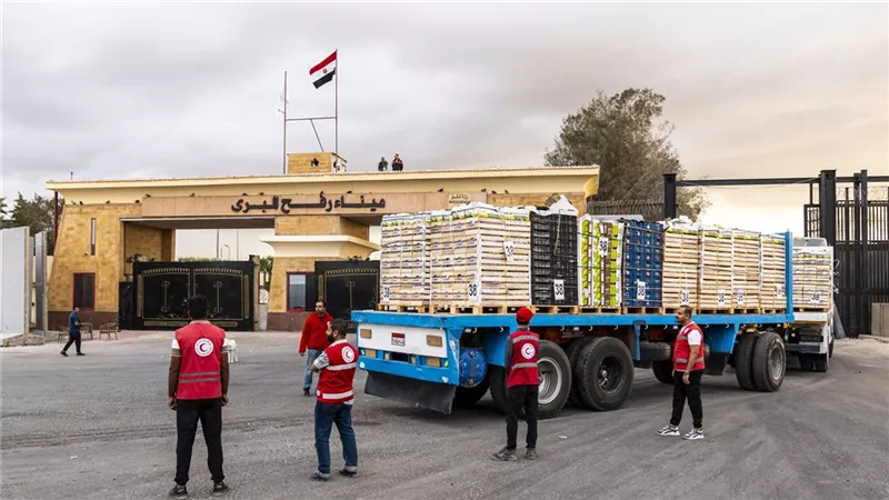 مصر تواصل فتح معبر رفح وإرسال المساعدات إلى غزة في عطله أعياد الميلاد 