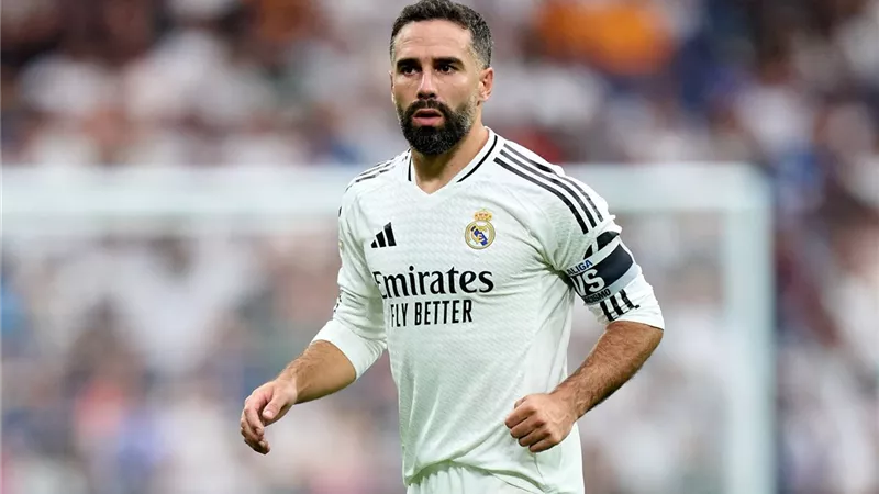  كارفخال على بعد خطوة من رقم قياسي جديد مع ريال مدريد