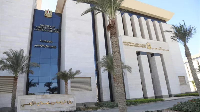وزير الزراعة يصدر حزمة قرارات لترشيد الإنفاق واستهلاك الطاقة
