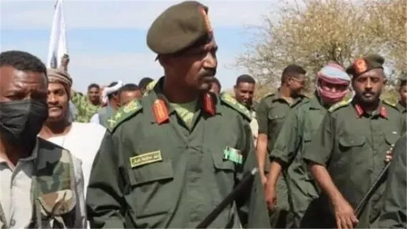 ميليشيا الدعم السريع تستهدف معسكر درع السودان 