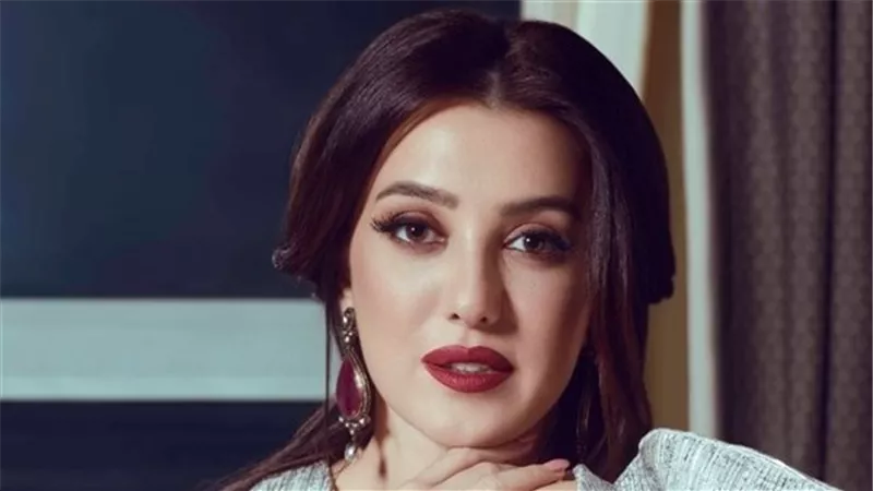 آخرهن صافيناز.. فنانات حاربن سرطان الثدي بالدموع والصبر