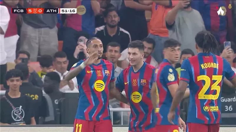 برشلونة يتأهل لنهائي السوبر الإسباني بخماسية على حساب أتلتيك بلباو