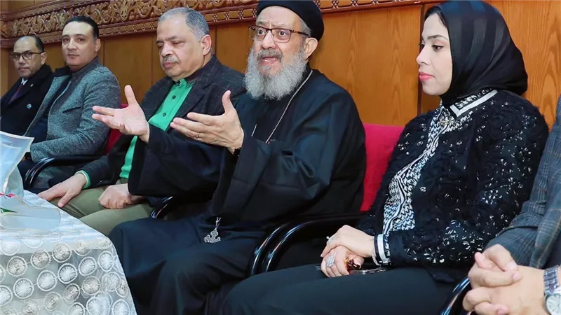 عضو مجلس النواب تزور كنيسة مار جرجس للتهنئة بعيد الميلاد في البحيرة
