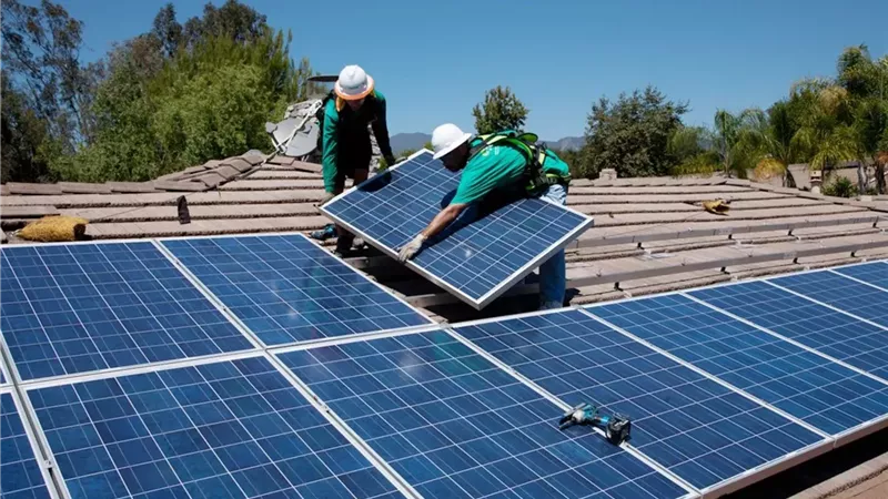 خبير: تشغيل أنظمة الطاقة الشمسية ركيزة للاستدامة| خاص