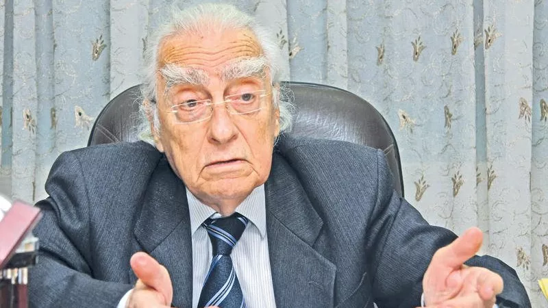 وفاة المفكر والفيلسوف مراد وهبة عن عمر ناهز 99 عامًا