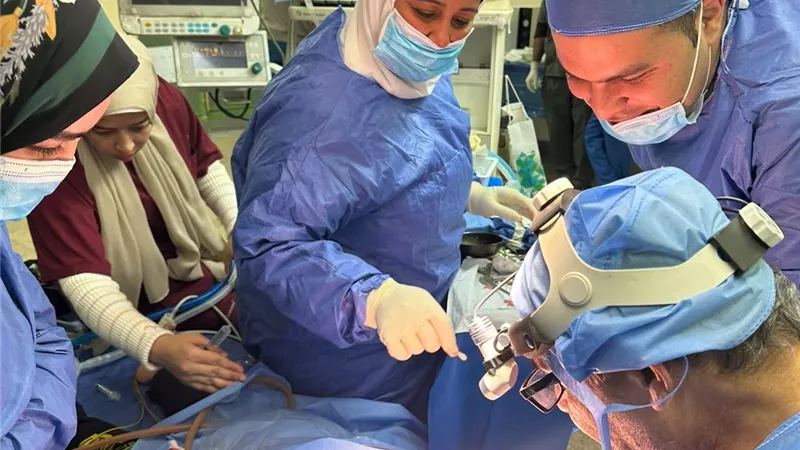 20 جراحة دقيقة للقنوات الدمعية خلال ورشة للقضاء على قوائم الانتظار