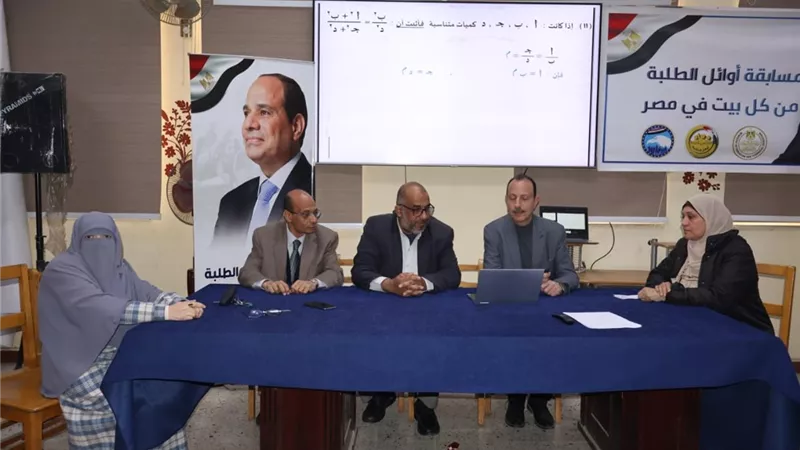 «تعليم القاهرة» يستأنف البث المباشر للمراجعات النهائية للشهادة الإعدادية
