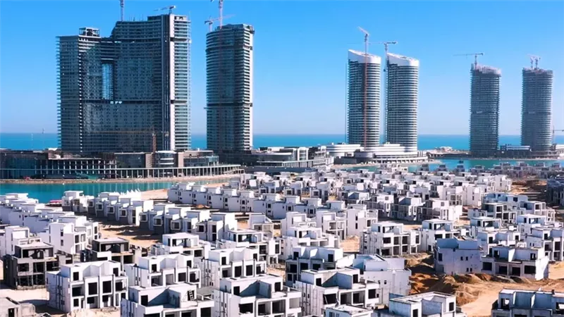 القطاع العقاري يصمد بـ2025 مع توقعات نمو متوازن 2026| تقرير