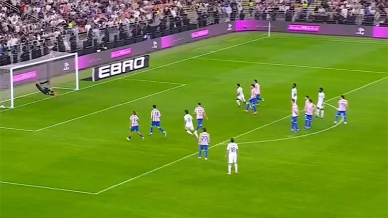 الشوط الأول.. ريال مدريد (1-0) أتليتكو مدريد في السوبر الإسباني