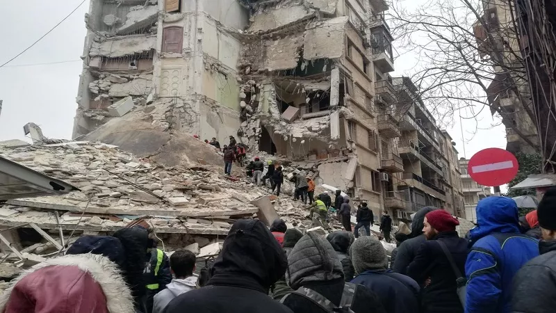 خبير: ما يجري في حلب ينذر بتفكك سوريا إذا استمرت التدخلات الخارجية|فيديو