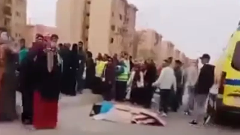 حادث مأساوي بأكتوبر يودي بحياة سيدتين من الفيوم دهسًا بسيارة