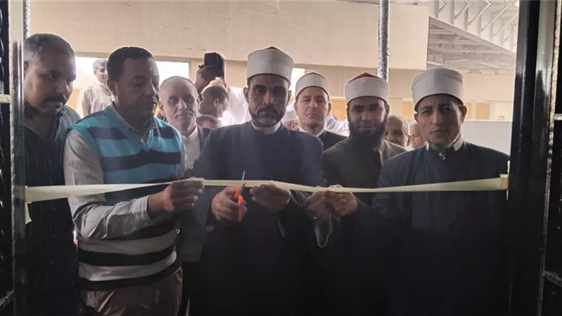 محافظ أسوان يتابع افتتاح مسجد الشيخ عيسى بمنطقة الجوزيرة