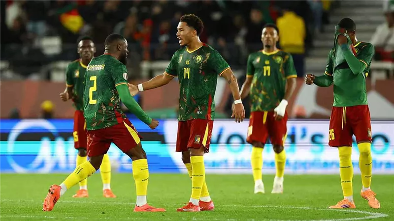 ثنائي الكاميرون: المغرب المرشح للفوز.. وجاهزون للتحدي
