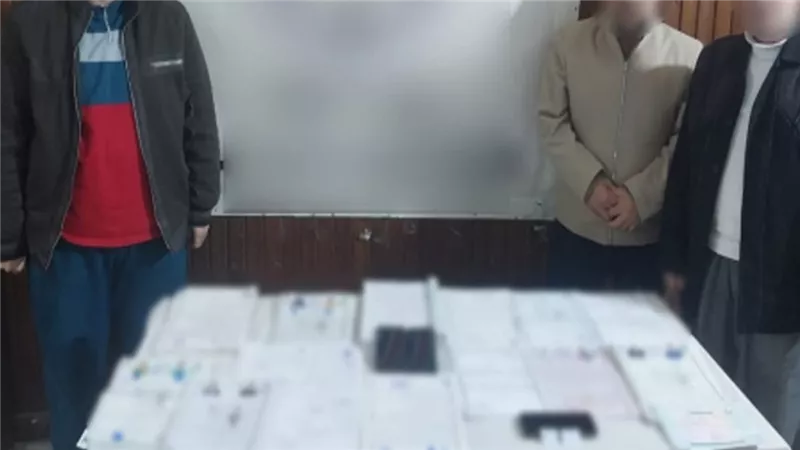 الأموال العامة تطيح بثلاثة متهمين يروجون للنصب عبر مواقع التواصل بالغربية
