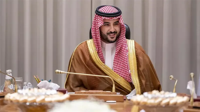 وزير الدفاع السعودي: قرار القيادات الجنوبية لحل المجلس الانتقالي شجاع