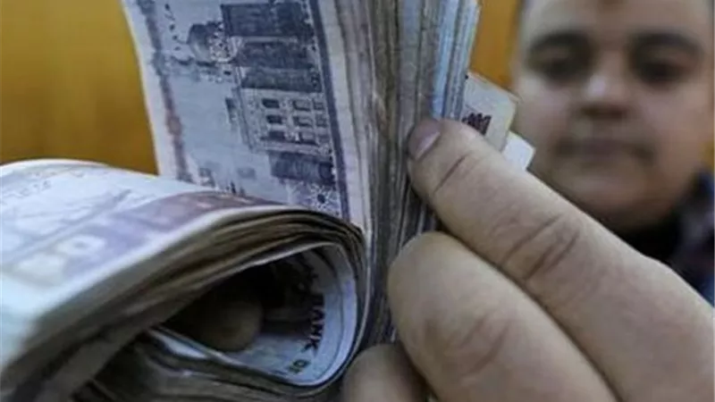 أفضل أوعية ادخارية في 2026.. الشهادات أم أذون الخزانة أم الذهب؟