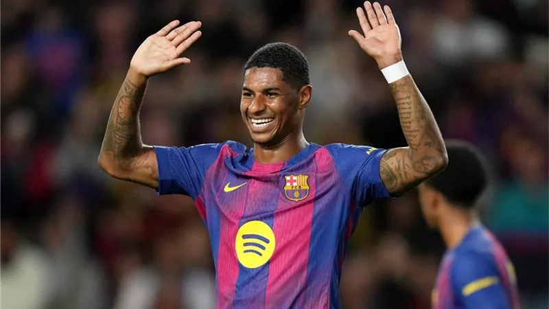 أداء رائع لراشفورد مع برشلونة يضعه ضمن حسابات توخيل لكأس العالم 2026
