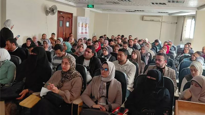 ورشة عمل تدريبية حول زراعة الأسنان في البحيرة
