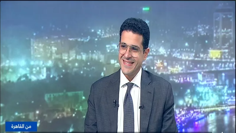 باحث علاقات دولية: تحركات الرئيس السيسي تدعم الاستقرار العربي