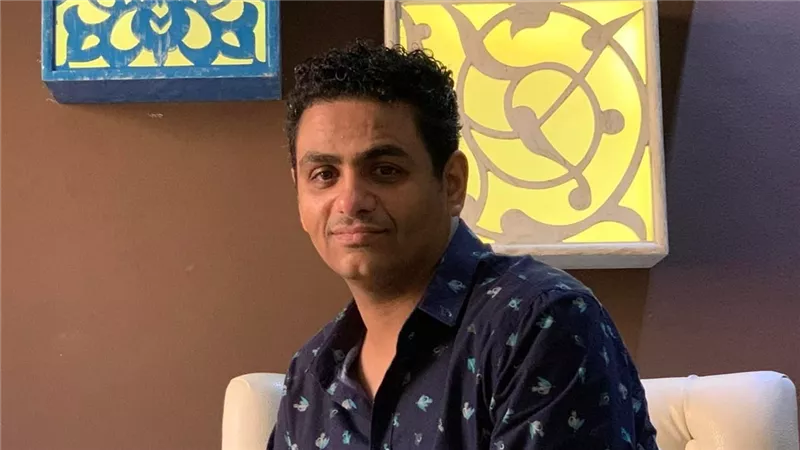 محمد صلاح العزب يدعم ضحية السيارة المتداولة ويؤكد: الحل في الجهات المختصة 
