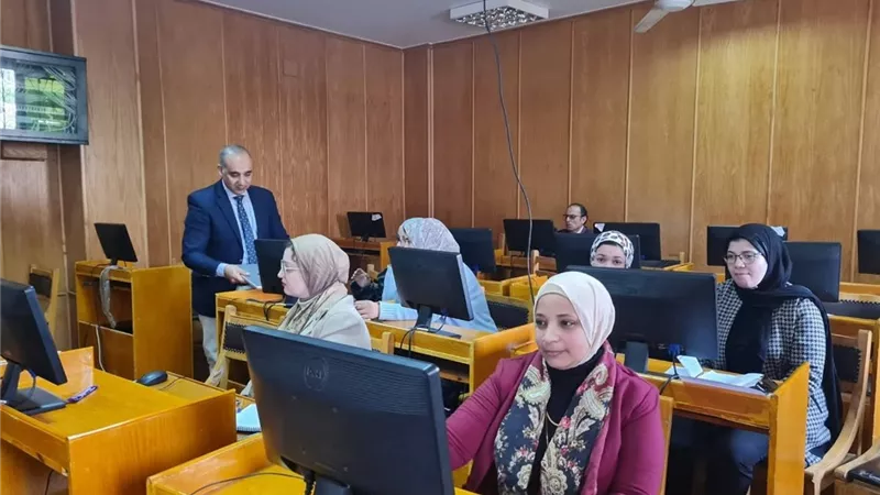 برامج تدريبية نوعية بجامعة بني سويف لدعم التميز الإداري والتحول المؤسسي