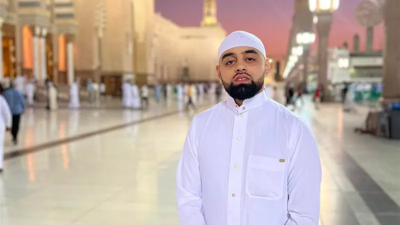 من لاعب كرة إلى قارئ للقرآن.. من هو محمد عاصف ضيف دولة التلاوة؟