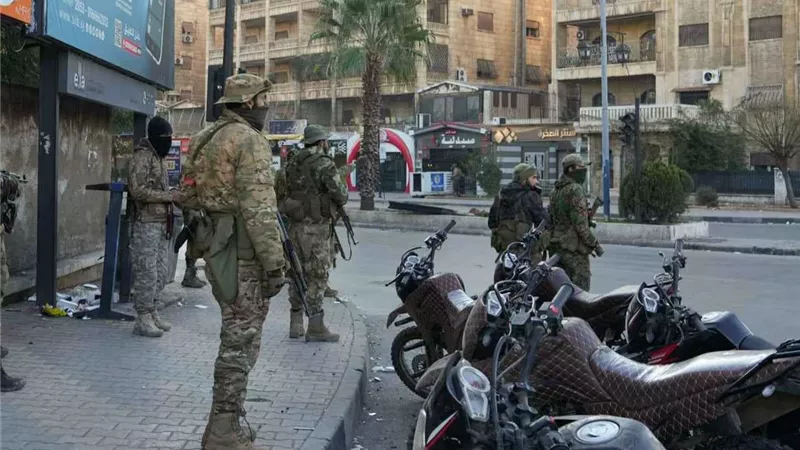 الجيش السوري ينفذ عملية أمنية بحي الشيخ مقصود بحلب بعد تعثر التفاهمات