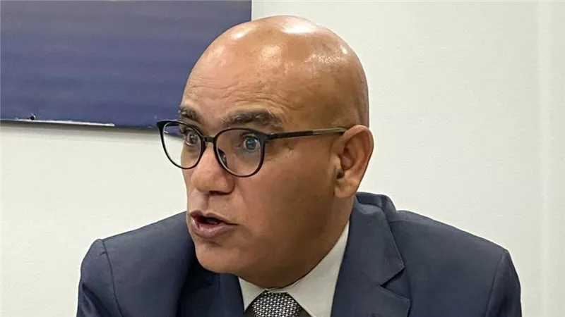 عبد الناصر قنديل: النص الدستوري لا يُعطَّل بحيل تشريعية