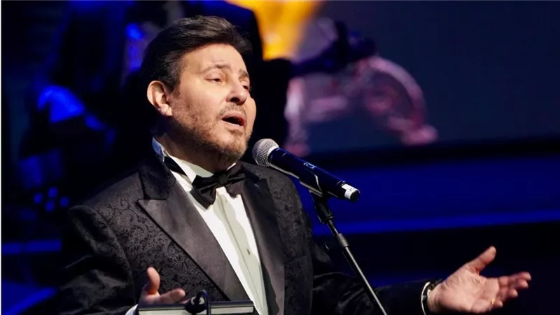 موعد حفل هاني شاكر الجديد بعد تعرضه لأزمة صحية