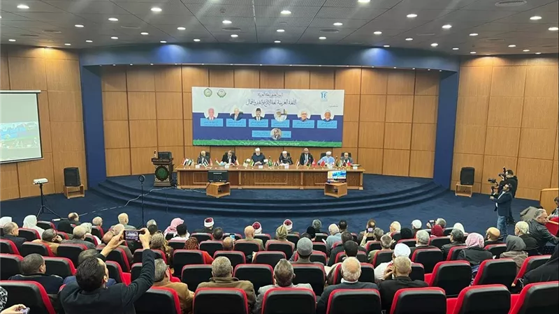 وكيل الأزهر ينتقد مزج العربية بـ«رطانات غريبة» ويحذّر من الهزيمة النفسية