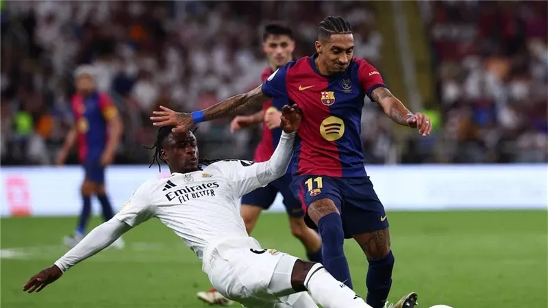 الكلاسيكو بالأرقام.. من يتفوق تاريخيا برشلونة أم ريال مدريد؟ 