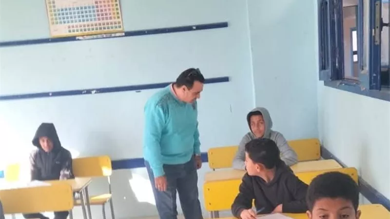 الوكيل الثقافي لـ«أزهرية كفر الشيخ» يتابع سير امتحانات النقل الابتدائي