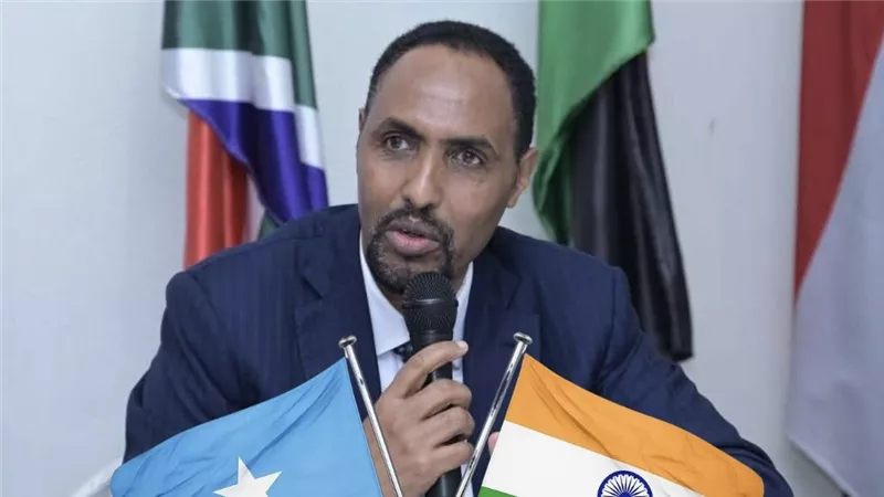 مفاجأة.. سفير الصومال في الهند يحث نيودلهي على الاعتراف بـ«أرض الصومال»
