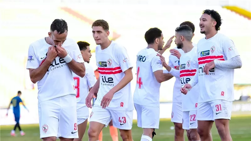 حافلة الزمالك تصل استاد السلام استعدادا لمواجهة زد في كأس عاصمة مصر