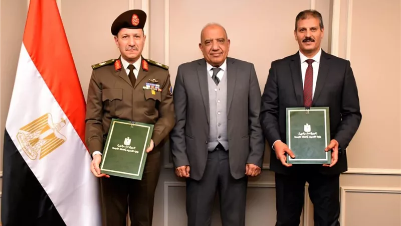 إدارة الإشارة بالقوات المسلحة توقع بروتوكول تعاون مع وزارة الكهرباء|تفاصيل
