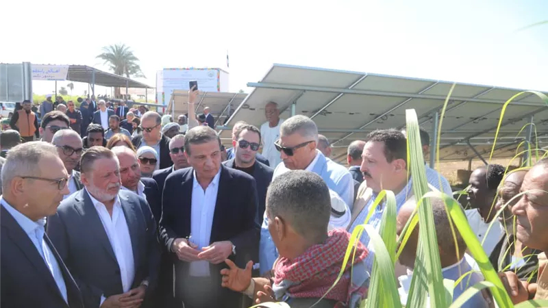 وزير الزراعة: صغار المزارعين عصب الأمن الغذائي في مصر| صور