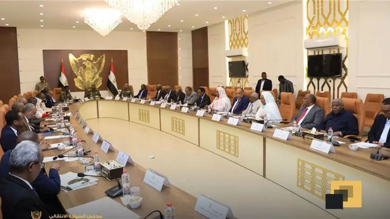 الحكومة السودانية تبدأ مباشرة أعمالها من العاصمة الخرطوم|فيديو